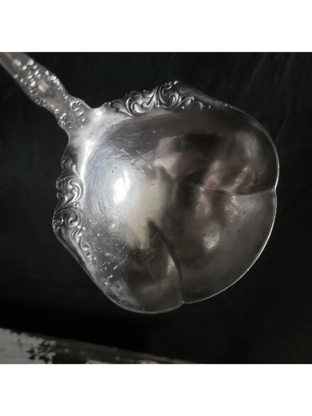 Vintage Rogers & Sons Silverplate Ornate Ladle With Scroll Design 12